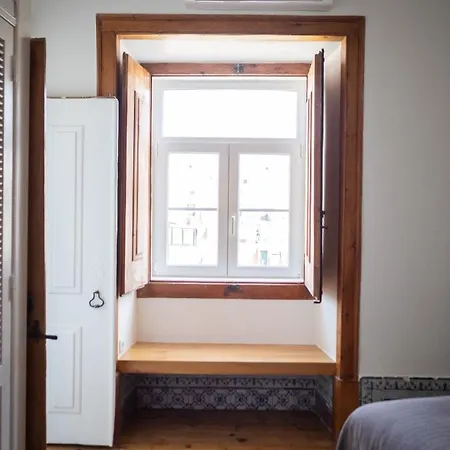 Alegria Innside - Be In The Heart Of Lisboa